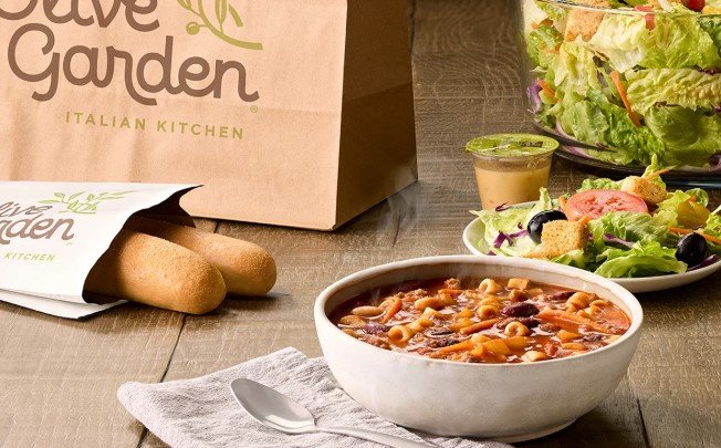 WEEKDAY Lunch Special: Soup AND Salad AND Breadsticks